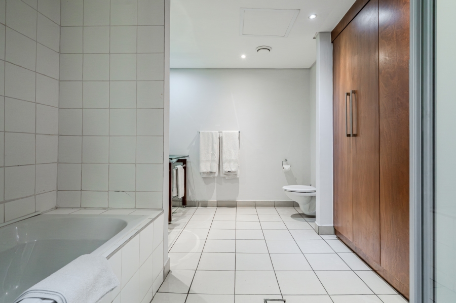 1 Bedroom Property for Sale in Cape Town City Centre Western Cape